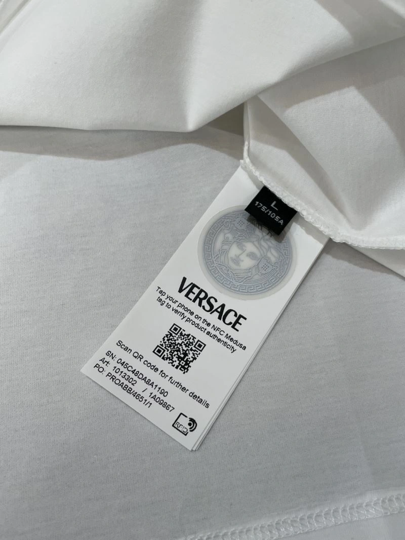 Versace T-Shirts WaterResistant 175484