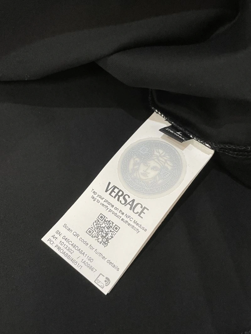 Packable Versace T-Shirts 175483