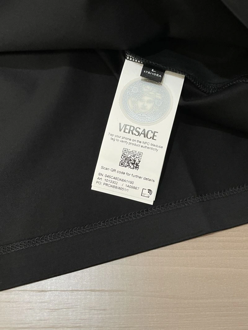 Versace T-Shirts Stylish 175481