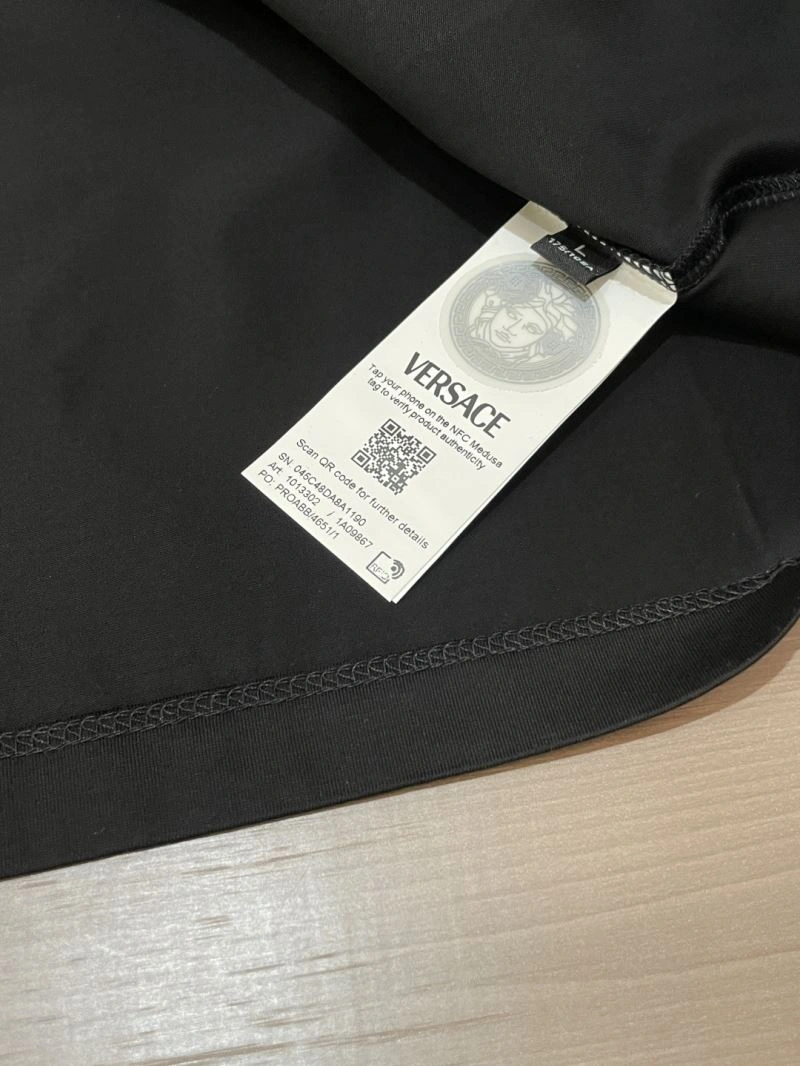 Versace T-Shirts OdorResistant 175478