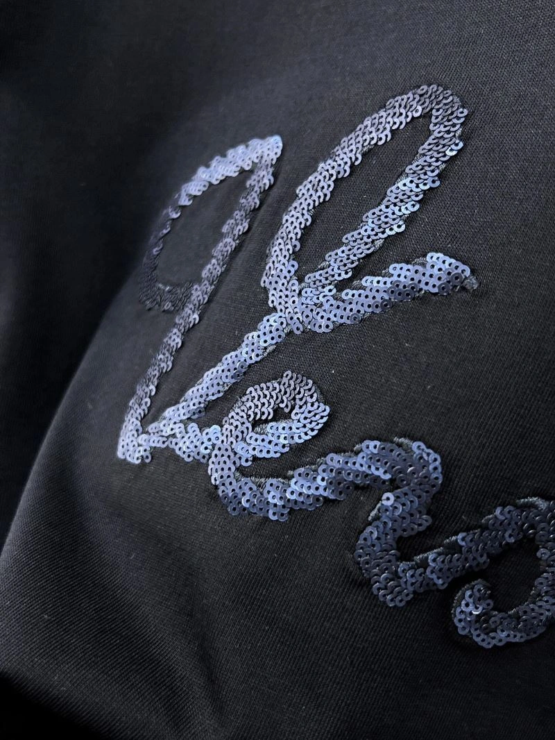 Effortless Versace T-Shirts 175472