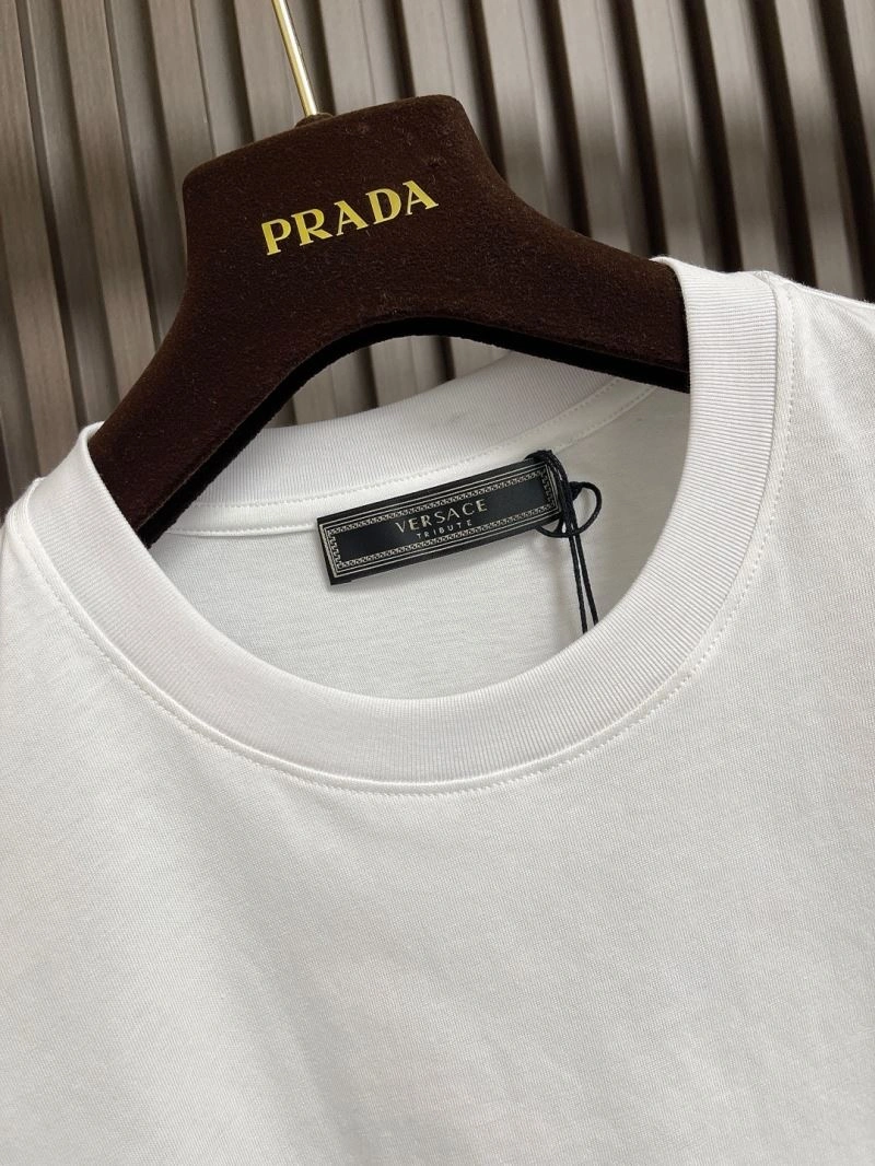 Versace T-Shirts WellDesigned 175473