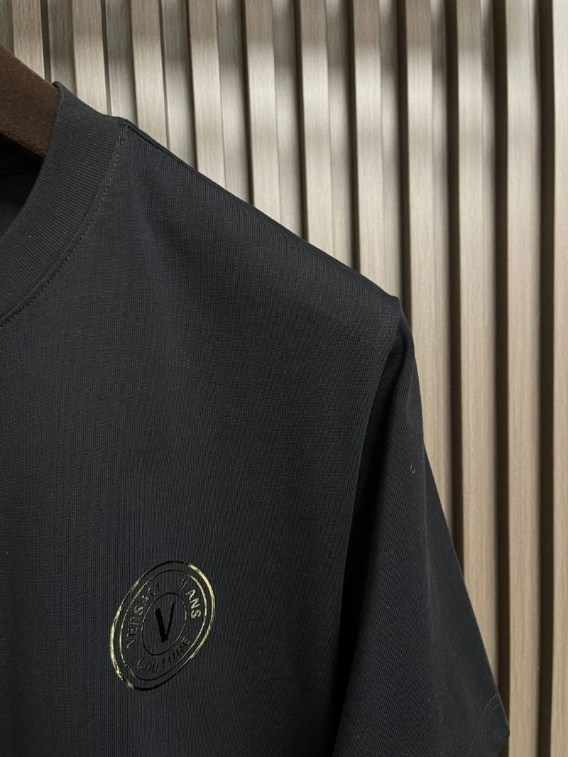 Versace T-Shirts WaterResistant 175466