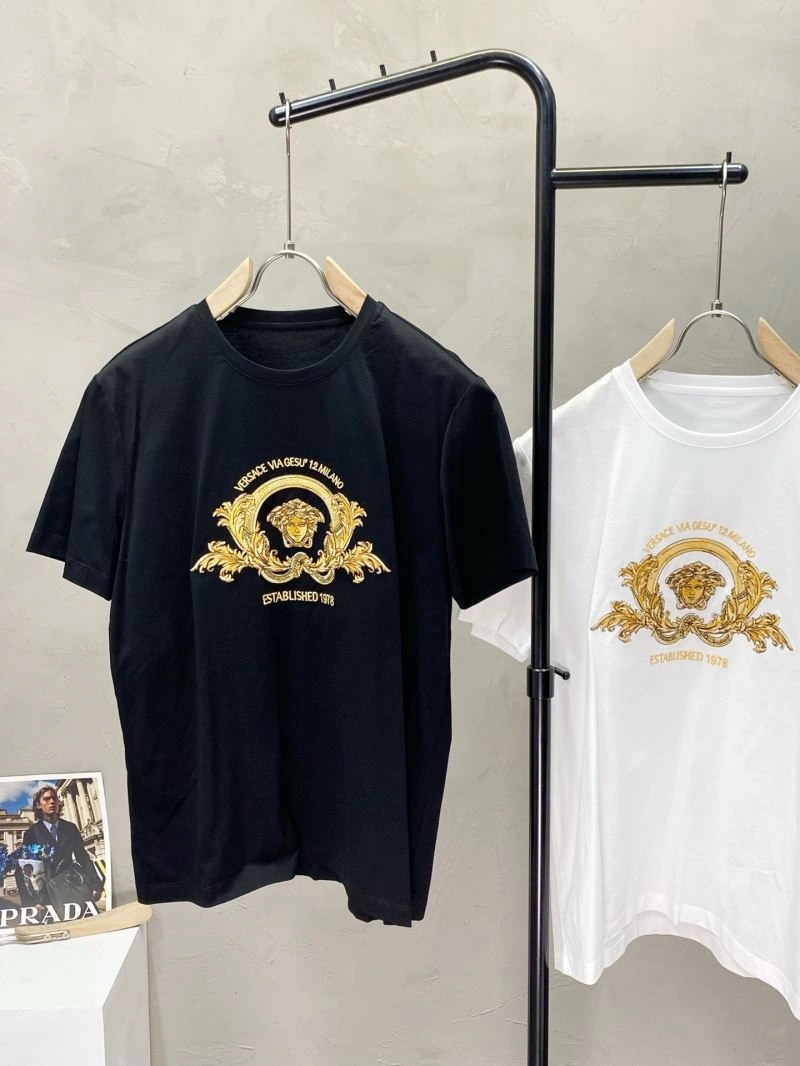 Versace T-Shirts WaterResistant 175527