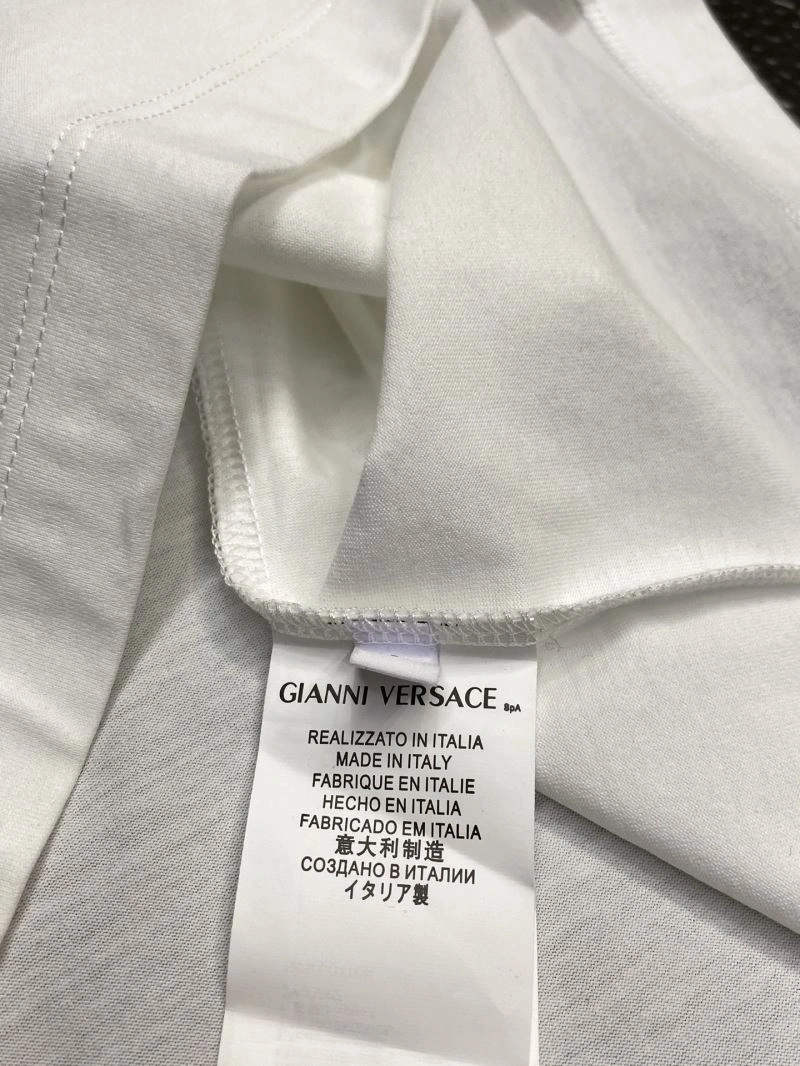 Versace T-Shirts WaterResistant 175527