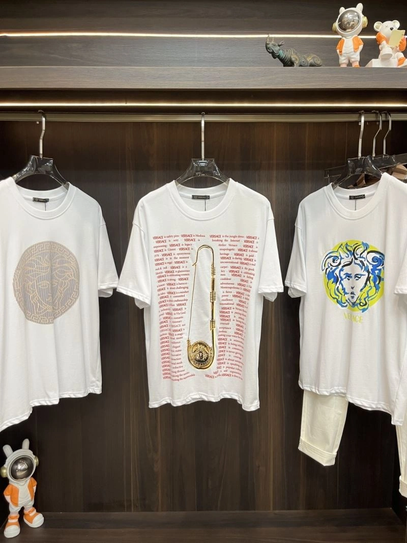 Sporty Versace T-Shirts 175455