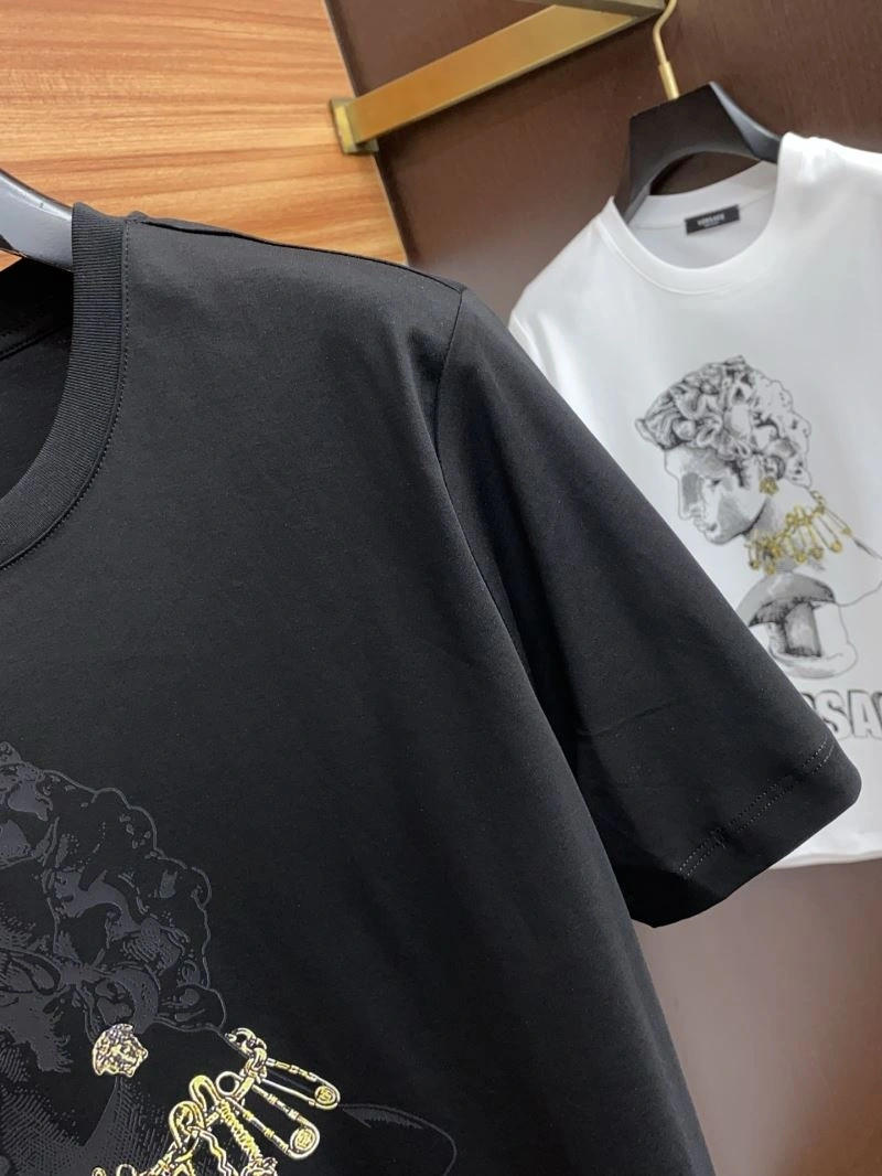 Affordable Versace T-Shirts 175447