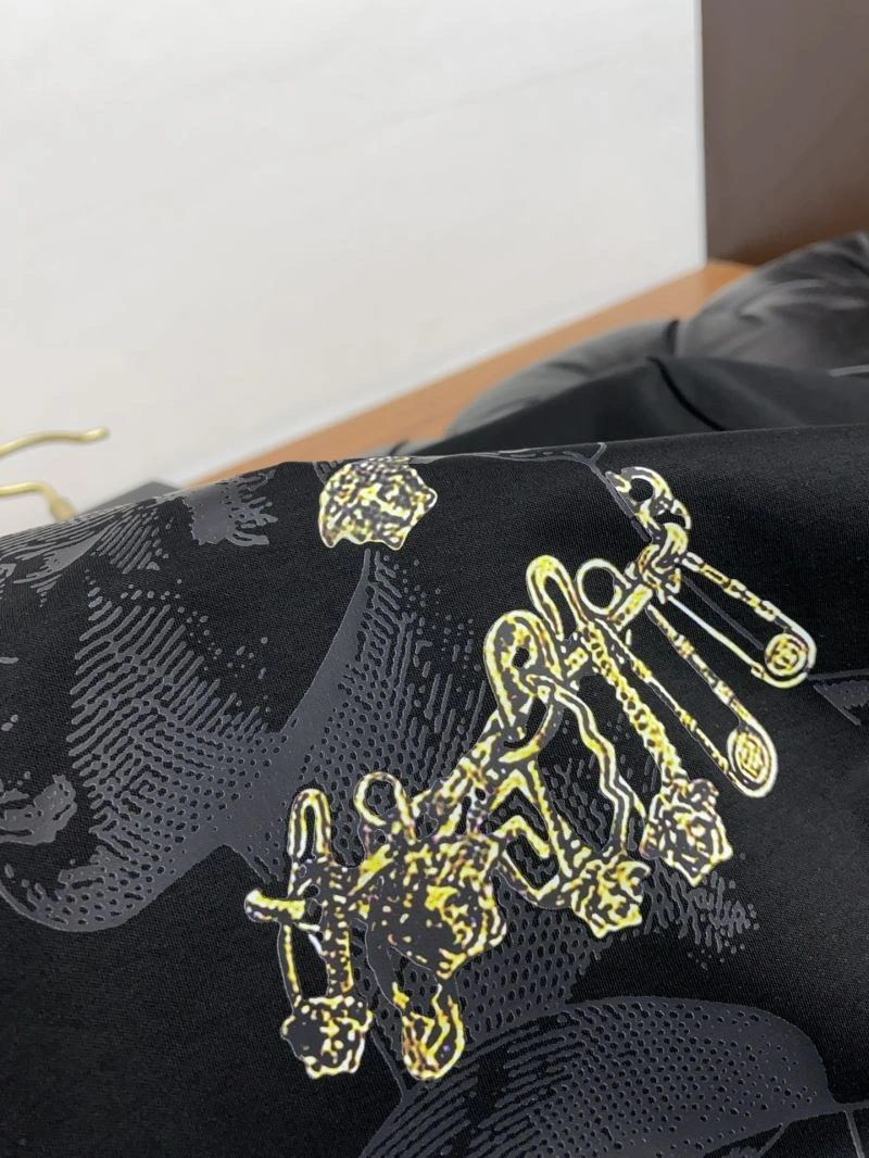 Affordable Versace T-Shirts 175447
