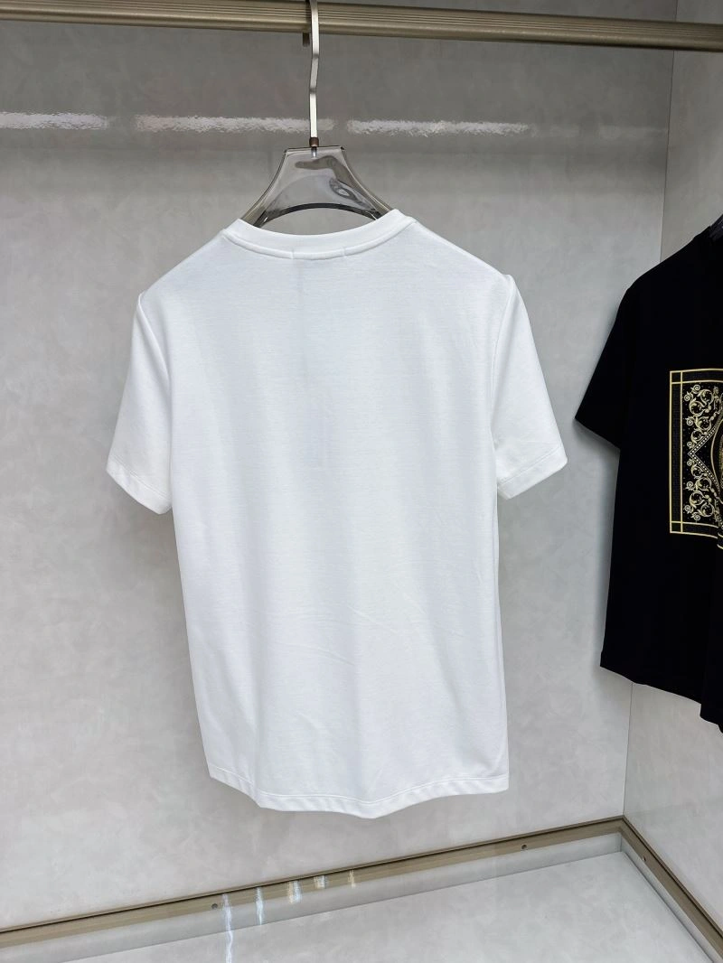UrbanChic Versace T-Shirts 175437