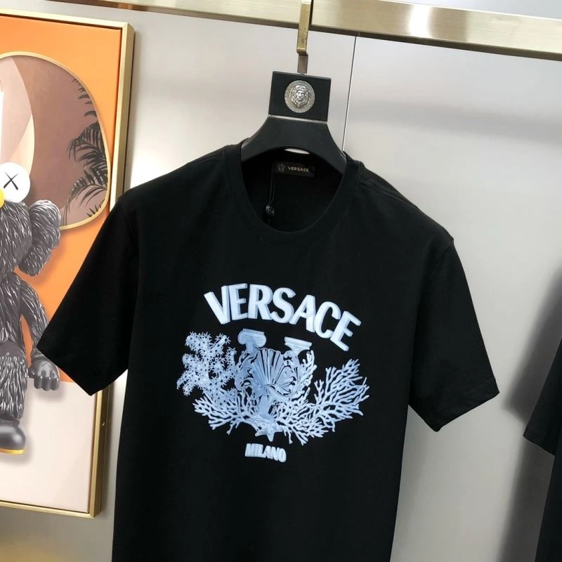 Versace T-Shirts Trendsetting 175436