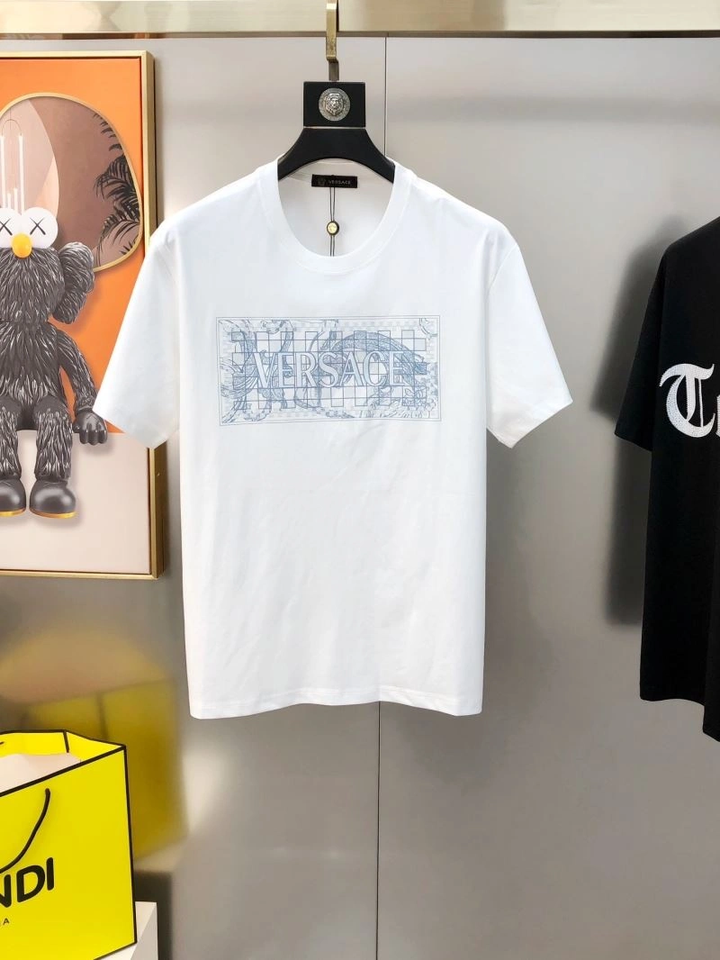 Versace T-Shirts FlexibleFit 175435