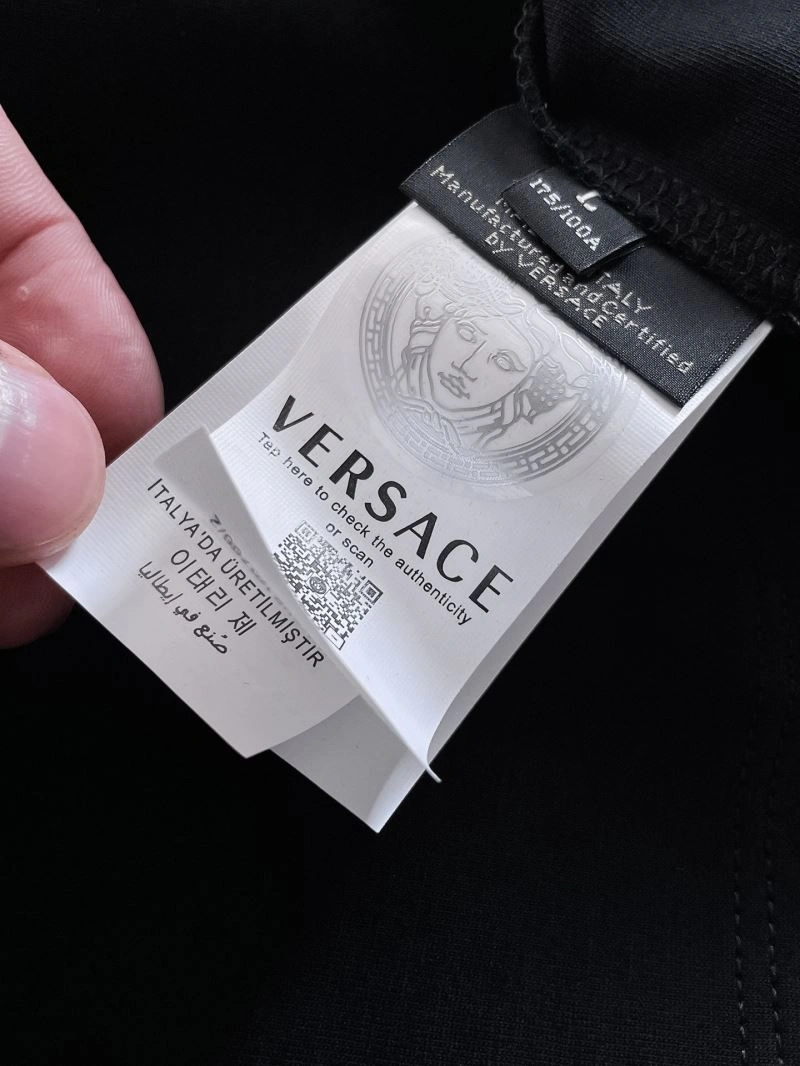 Versace T-Shirts Resilient 175427