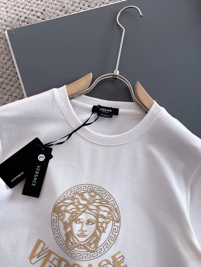 Classic Versace T-Shirts 175425