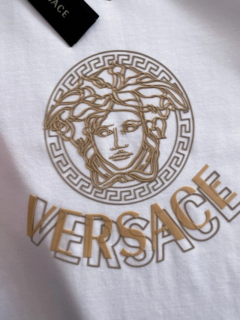 Classic Versace T-Shirts 175425