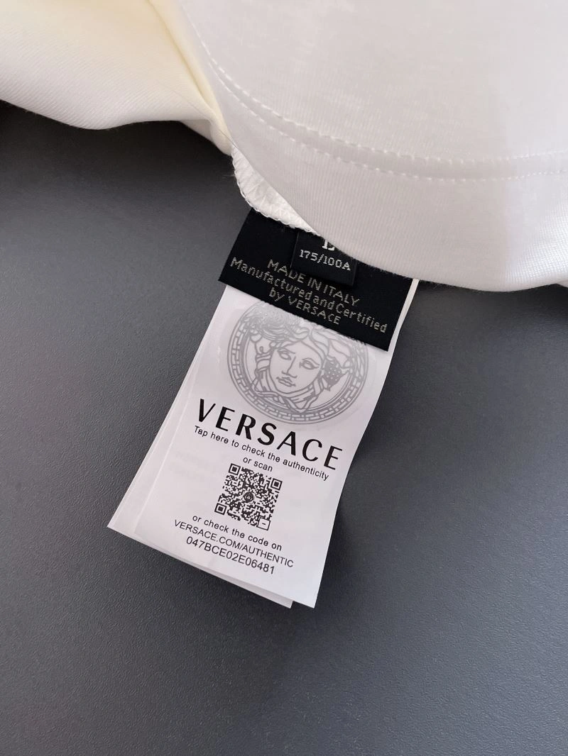 Classic Versace T-Shirts 175425