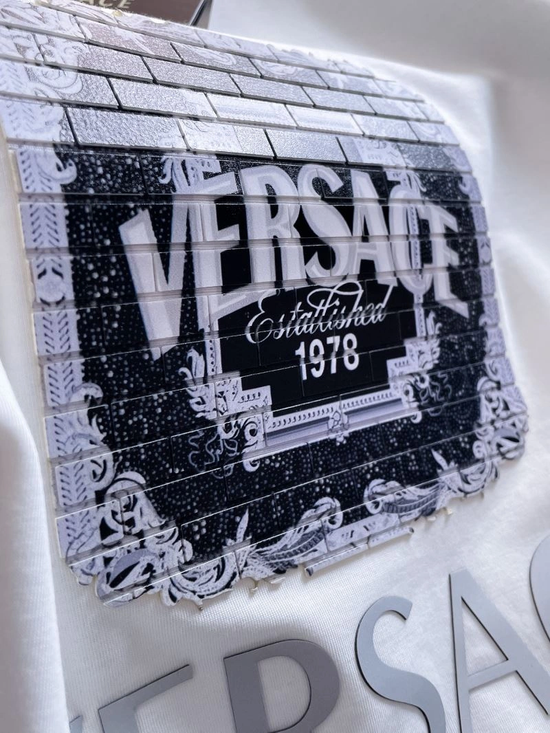 Versace T-Shirts WeatherProof 175424
