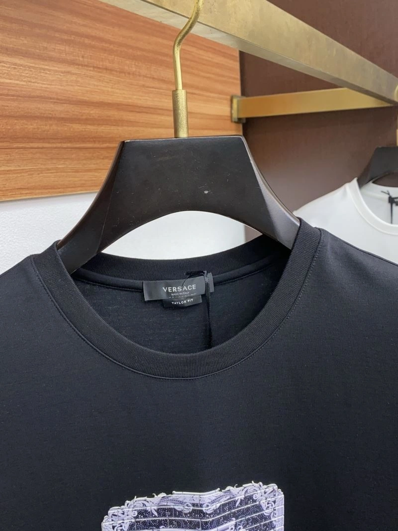 Modern Versace T-Shirts 175355