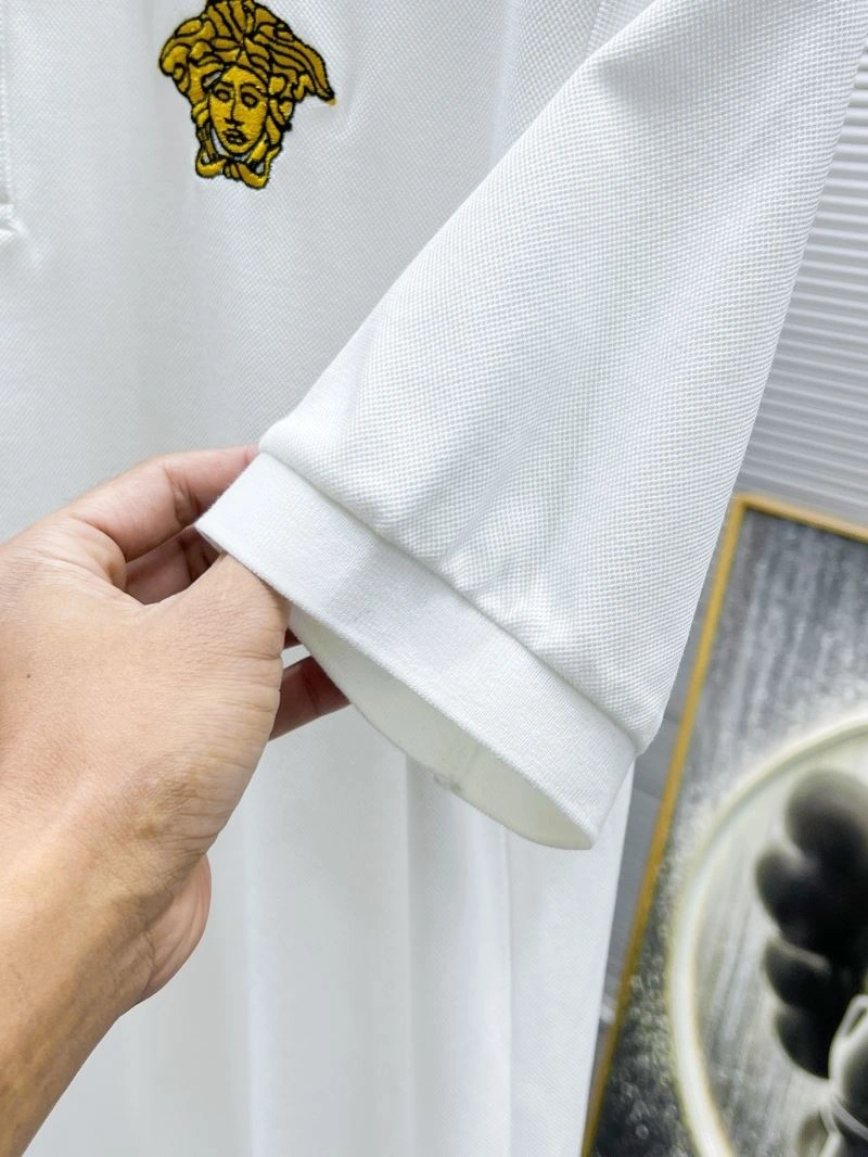Versace T-Shirts Elegant 175348