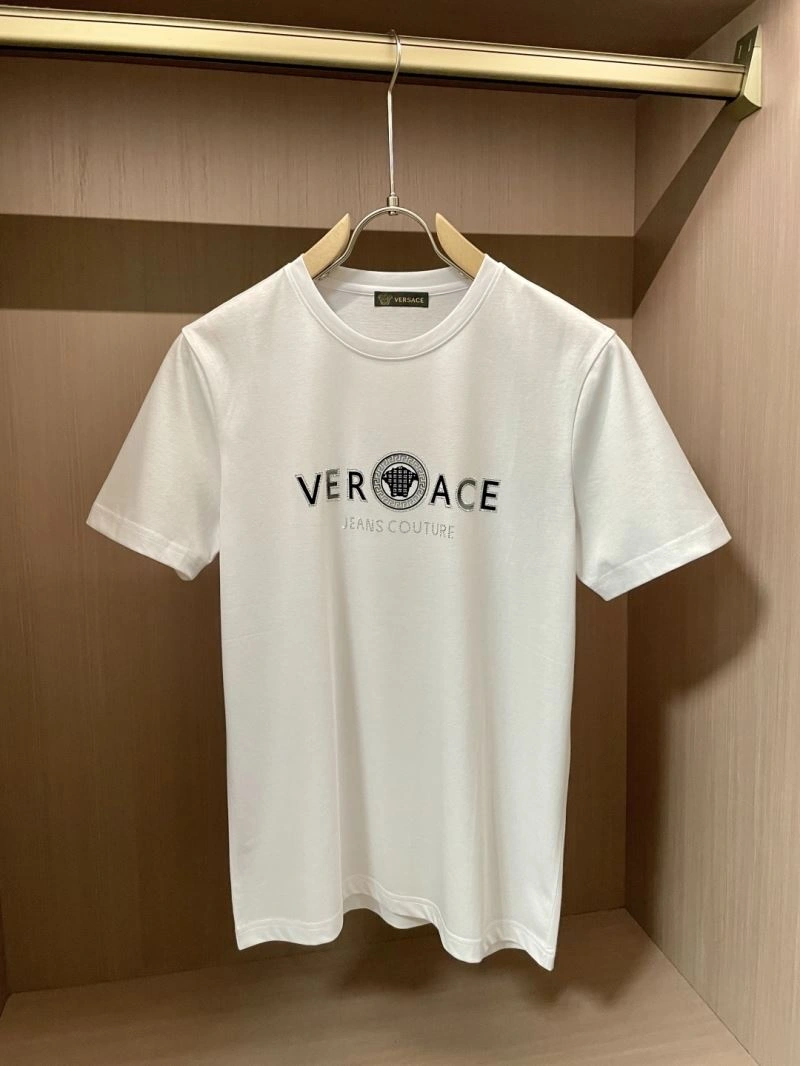 Vibrant Versace T-Shirts 175351