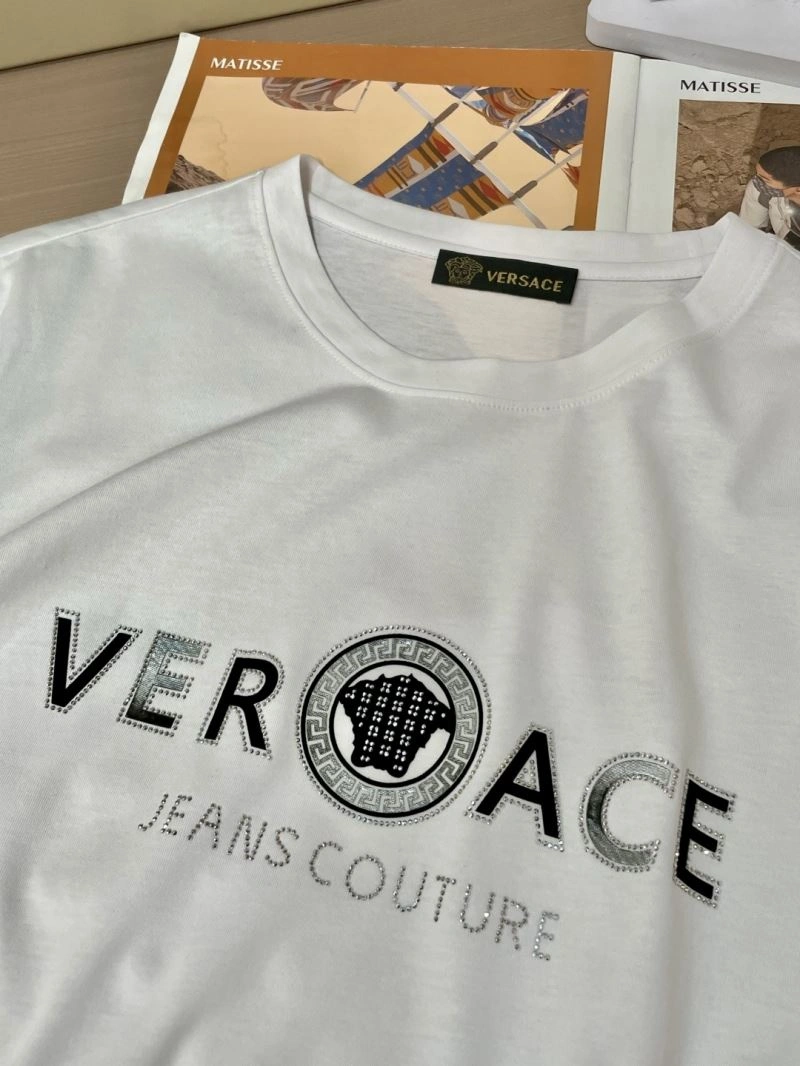 Vibrant Versace T-Shirts 175351