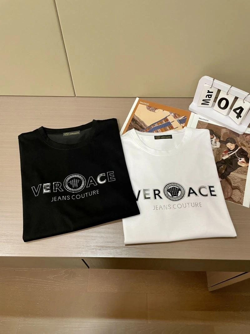 Vibrant Versace T-Shirts 175351
