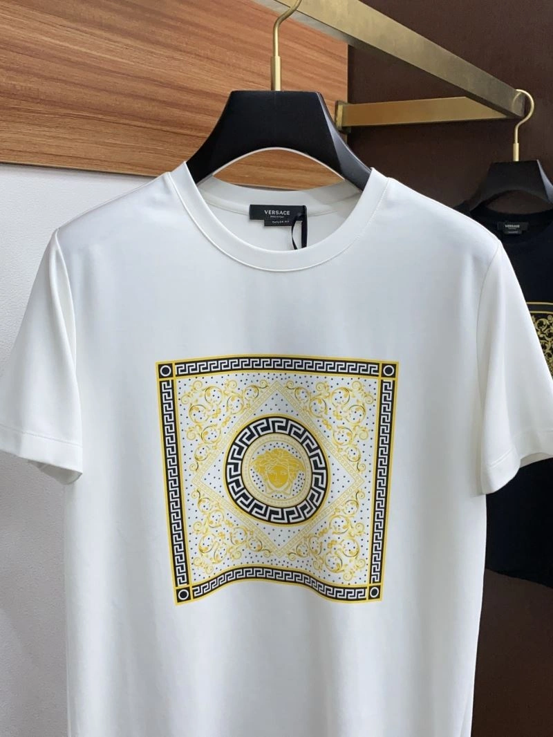 Unisex Versace T-Shirts 175347