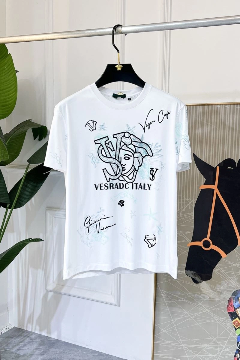 Durable Versace T-Shirts 175339