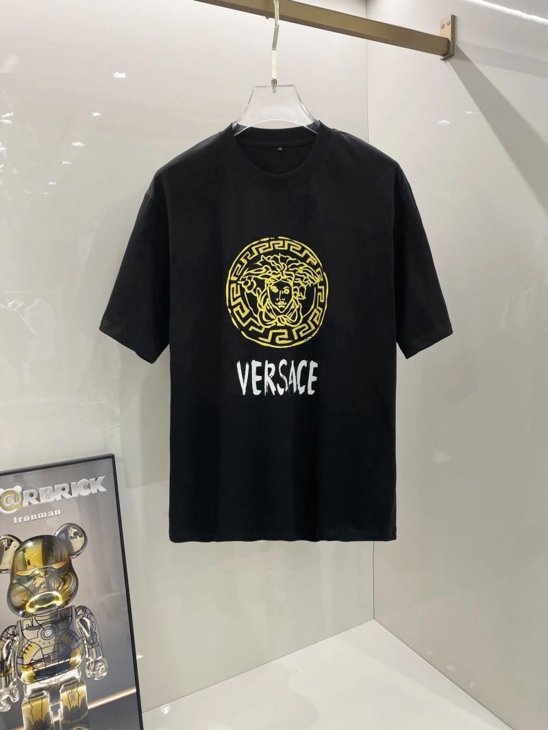UrbanChic Versace T-Shirts 175337