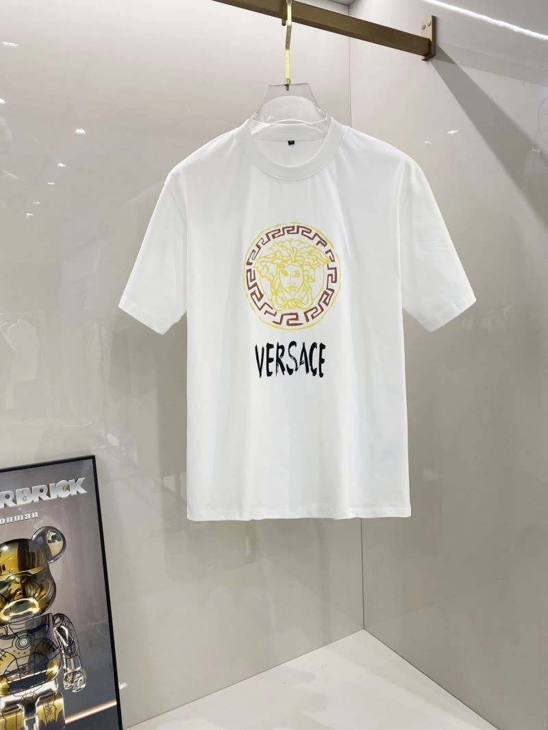 Chic Versace T-Shirts 175342