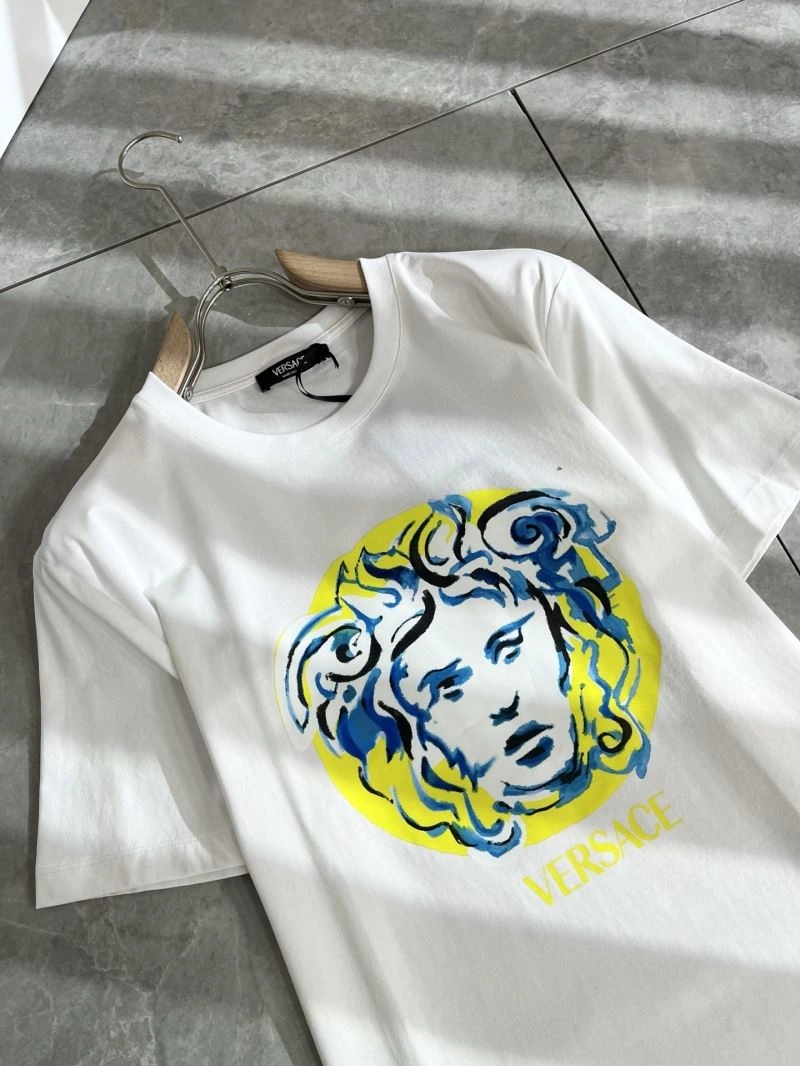Versace T-Shirts Snug 175335
