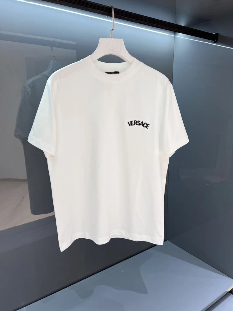 Timeless Versace T-Shirts 175359