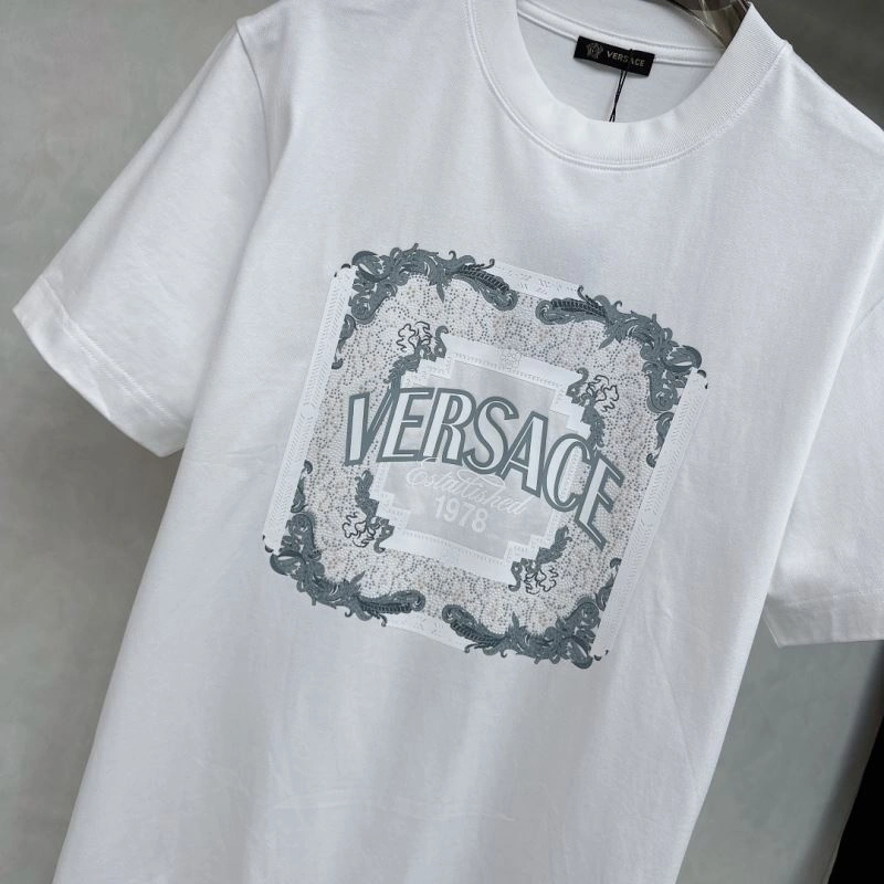 Versace T-Shirts TimelessDesign 175330