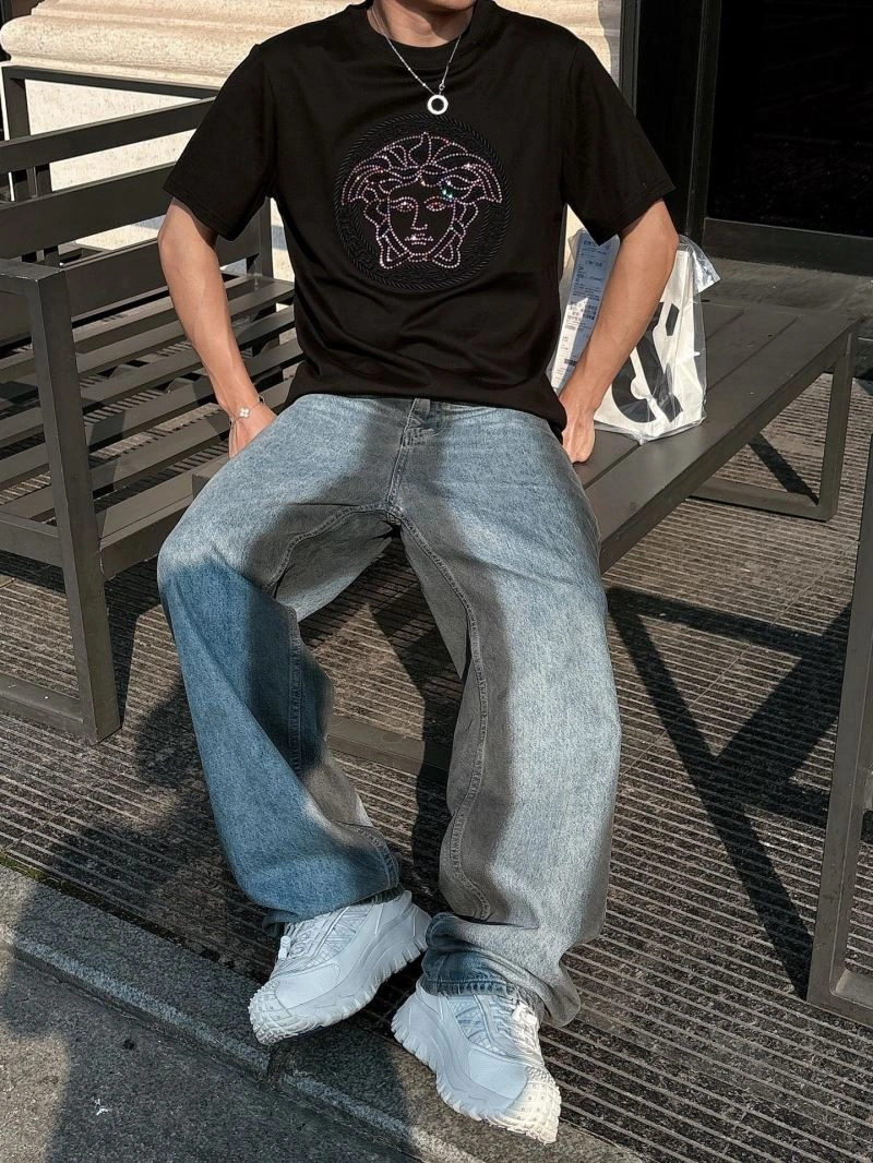 Modern Versace T-Shirts 175328