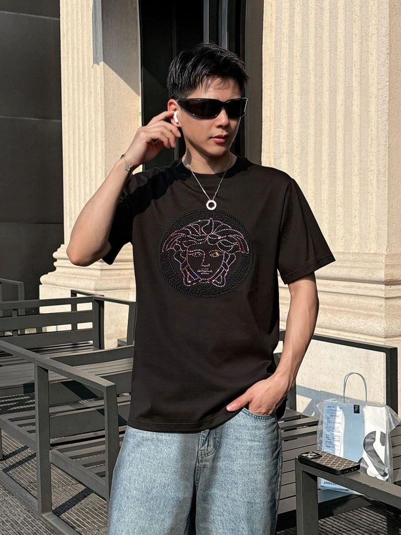 Modern Versace T-Shirts 175328