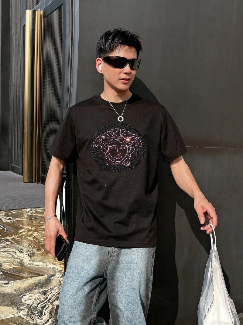 Modern Versace T-Shirts 175328