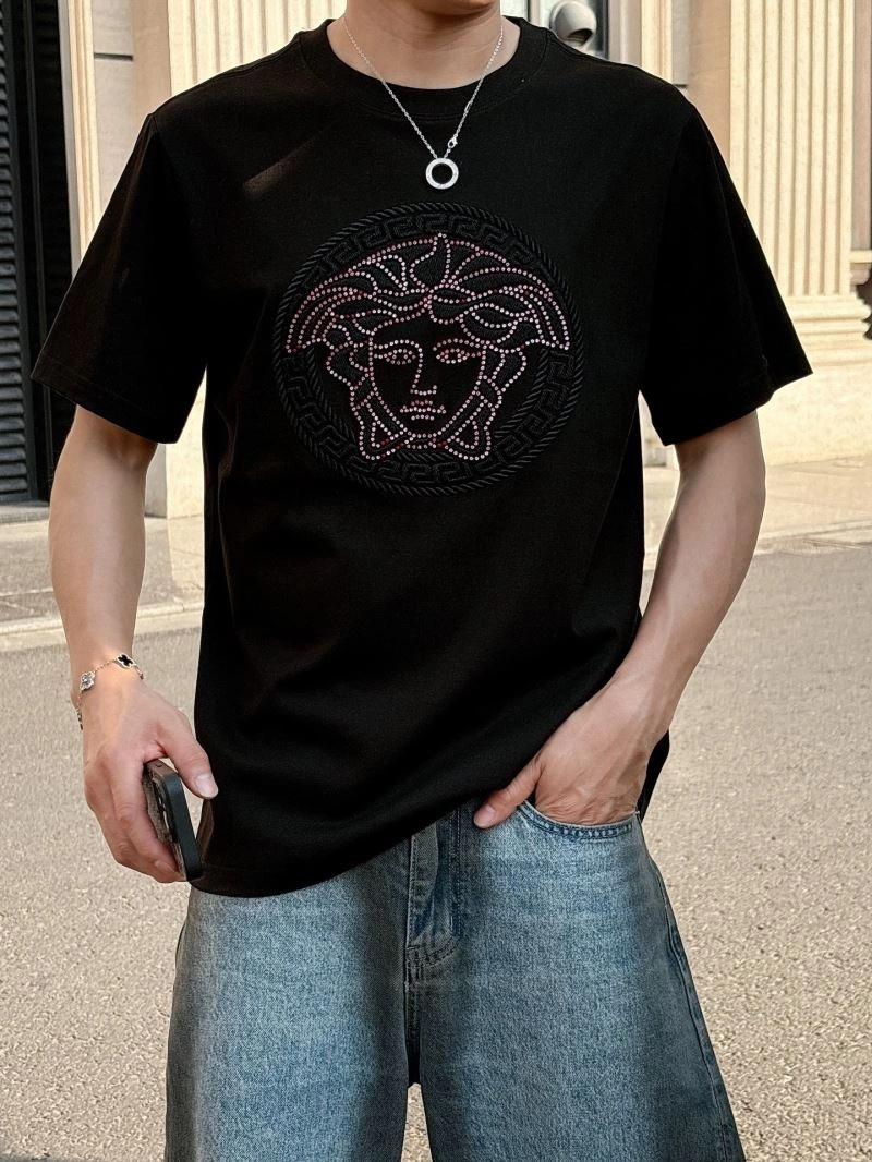 Modern Versace T-Shirts 175328