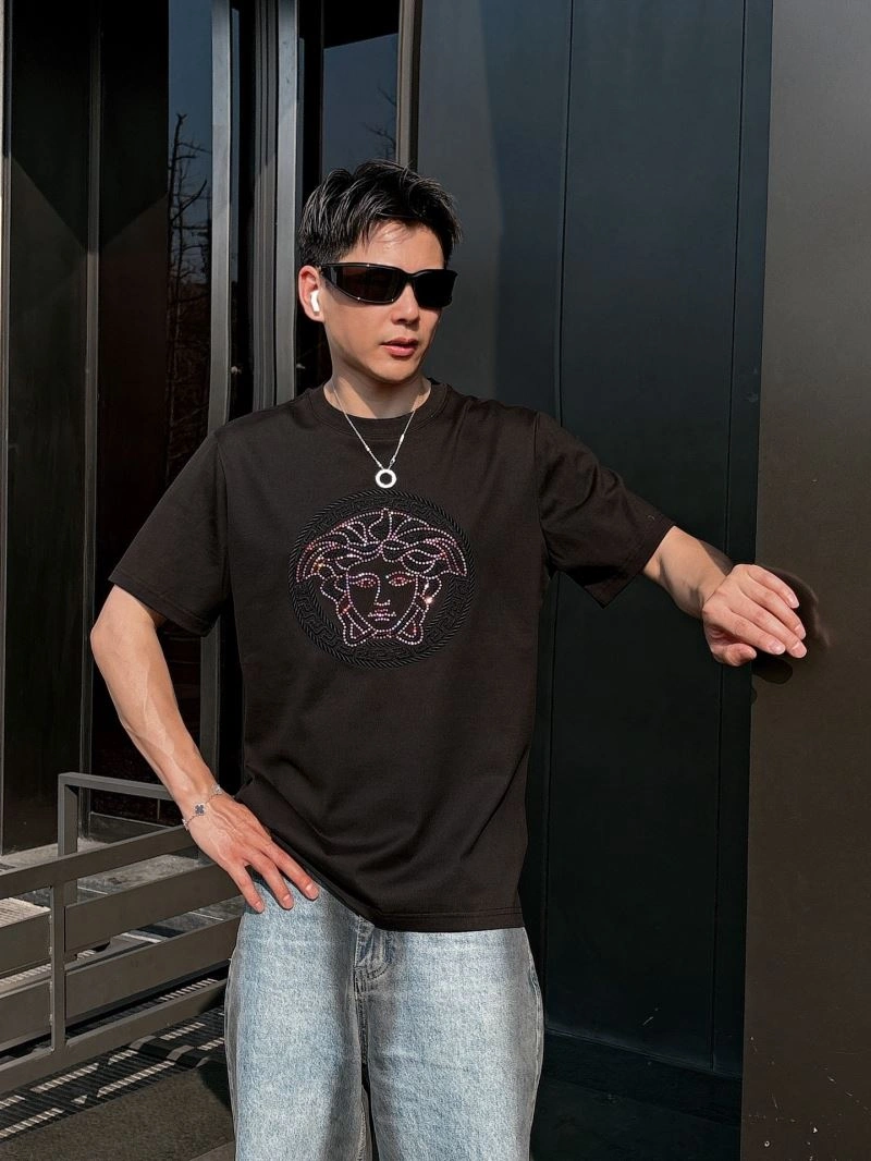 Modern Versace T-Shirts 175328