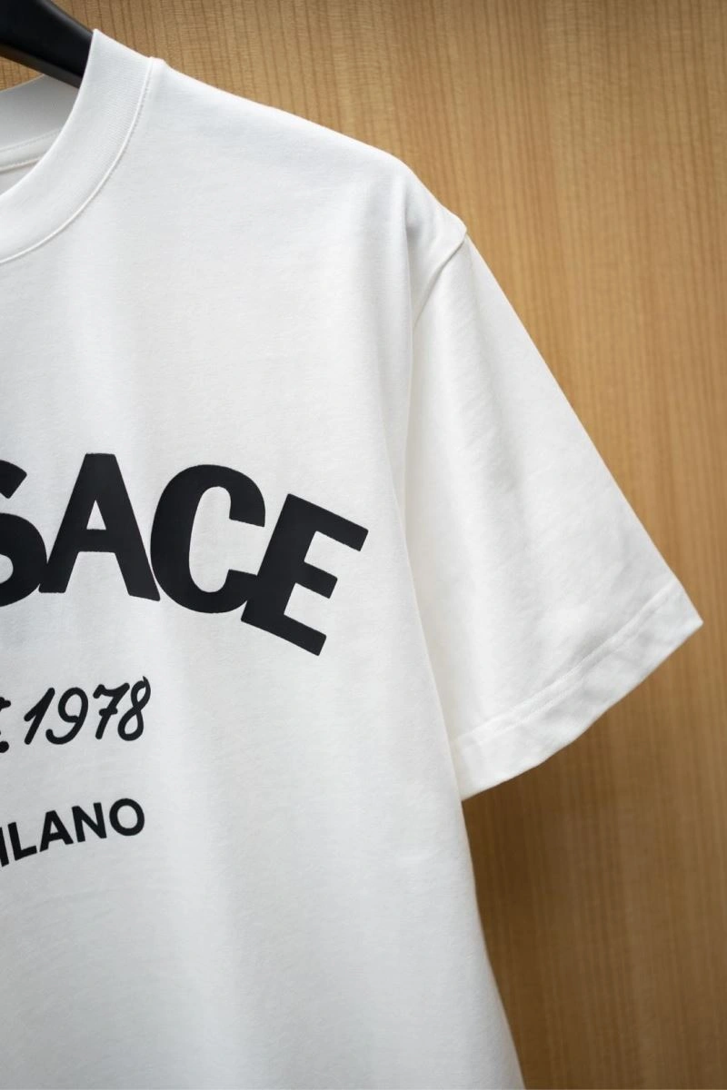 Flexible Versace T-Shirts 175324