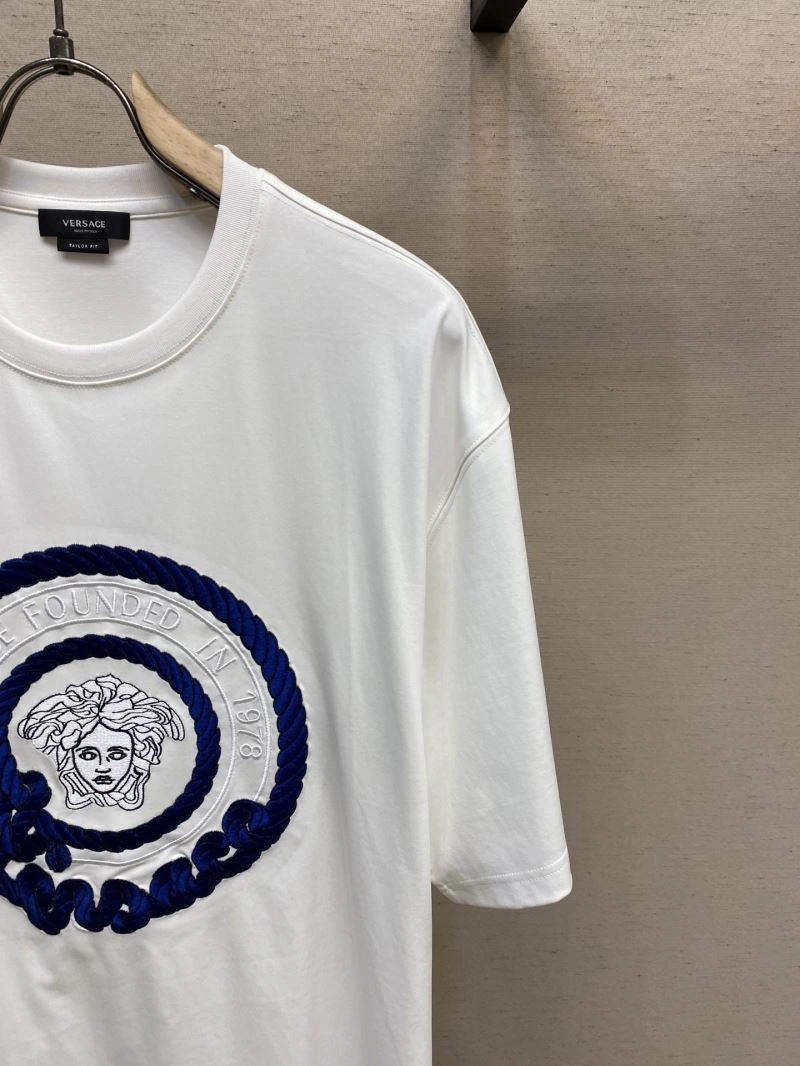 Trendy Versace T-Shirts 175375