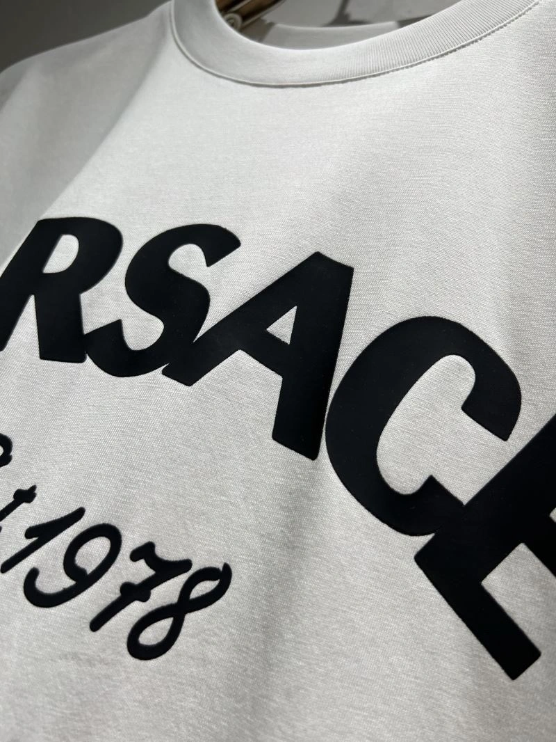 WellDesigned Versace T-Shirts 175334