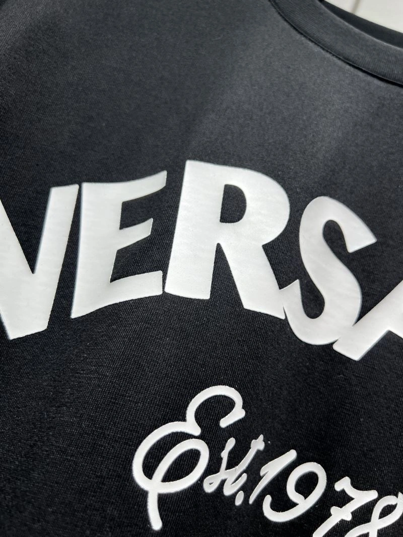 Snug Versace T-Shirts 175310