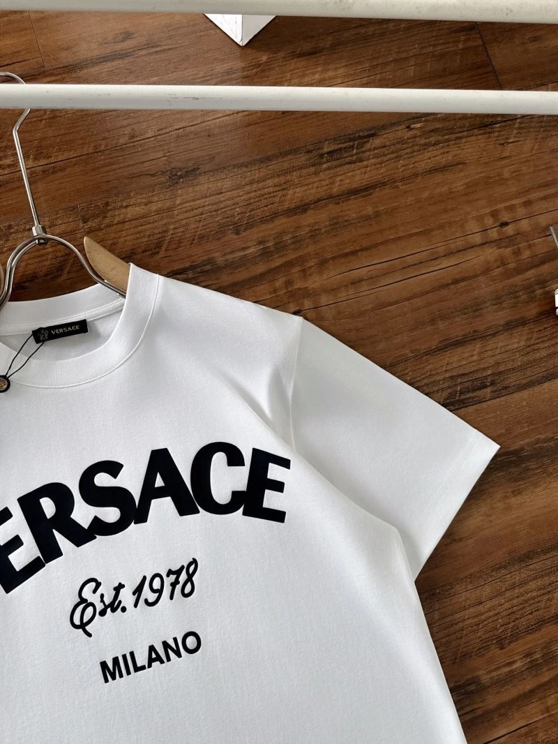 Versace T-Shirts Youthful 175353