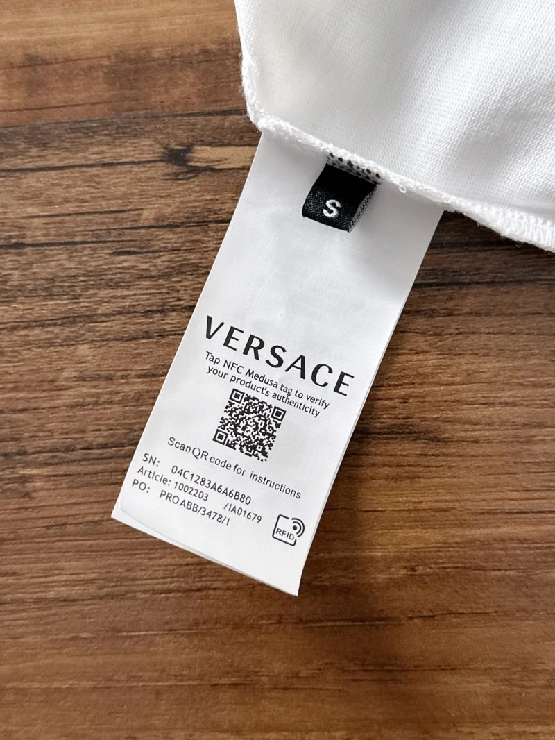 Versace T-Shirts Youthful 175353