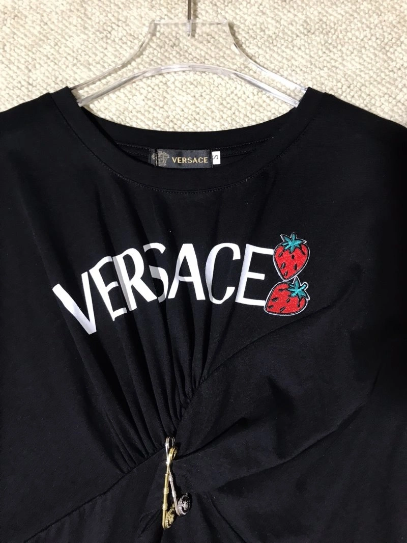 Versace T-Shirts Youthful 175031