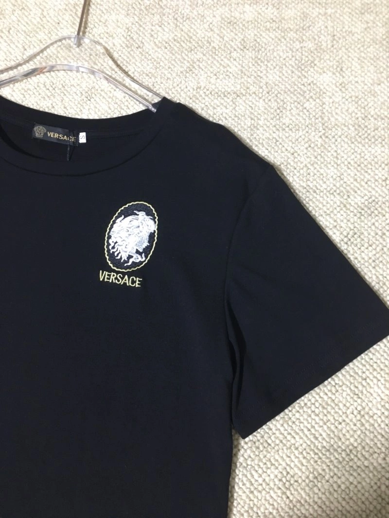 Resilient Versace T-Shirts 175029