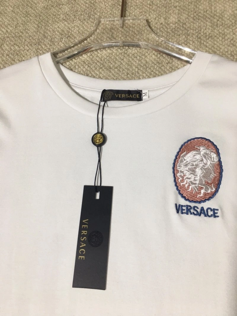 Resilient Versace T-Shirts 175029