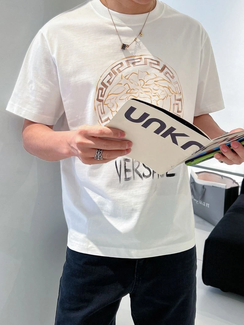 Versace T-Shirts Sustainable 175259