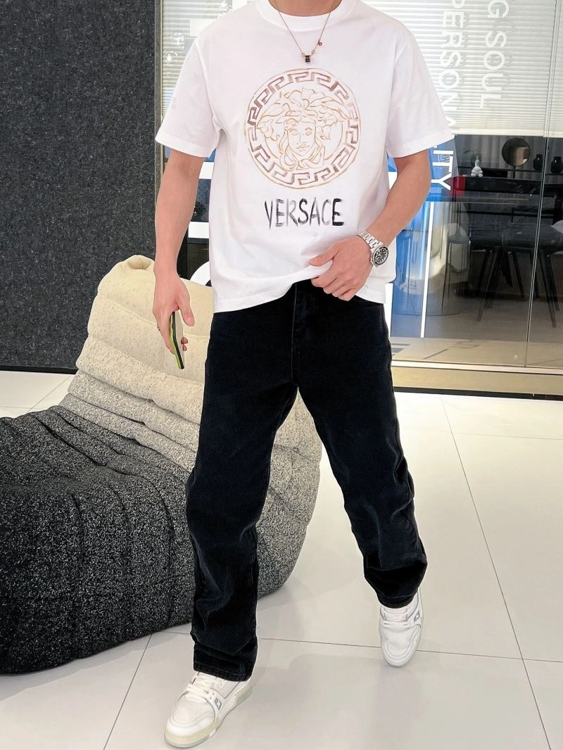 Versace T-Shirts Sustainable 175259