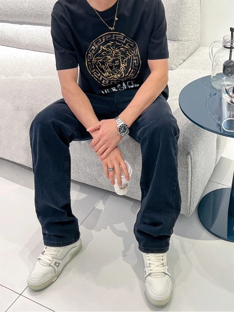 Versace T-Shirts Trendsetting 175325