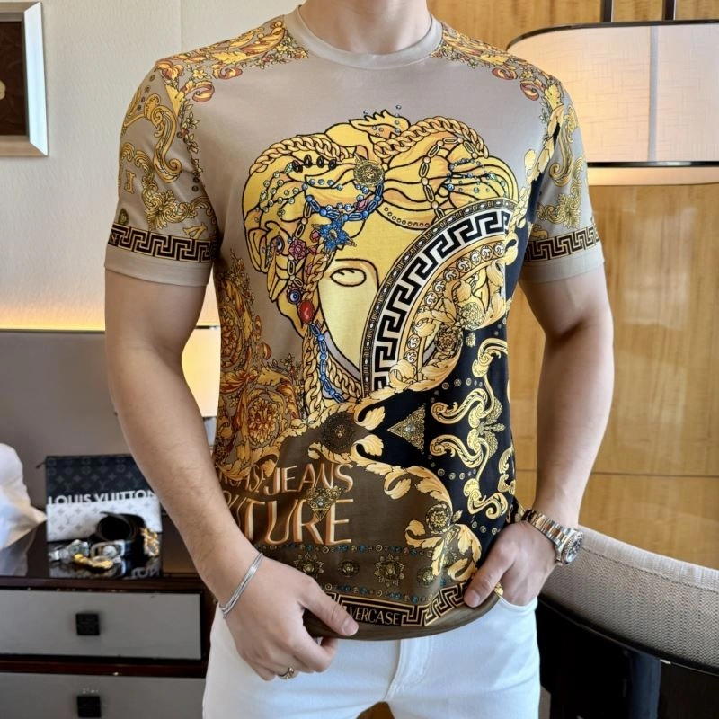 Versace T-Shirts Sleek 175246